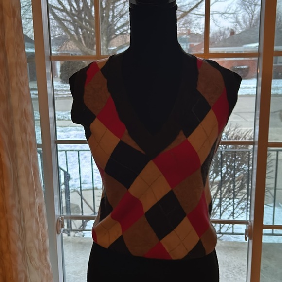 J Crew Sweater Vest women’s small Argyle gray,pink and cream - Picture 4 of 7